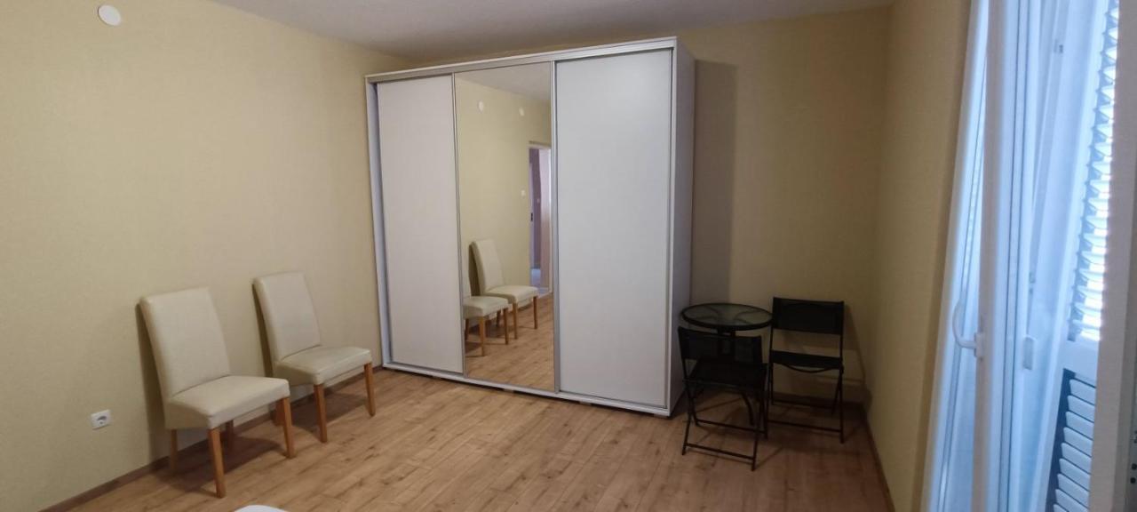 Appartamento Smokva Zara Esterno foto